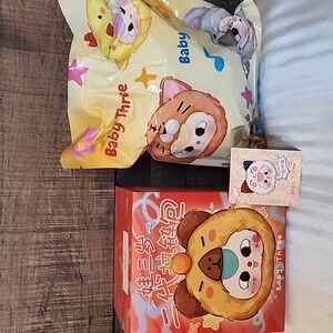 NIB Baby 3 Plush 2nd Generation Zipper Bag Confirmed Lucky Cat